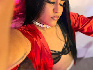 Between the sweet and the dangerous…