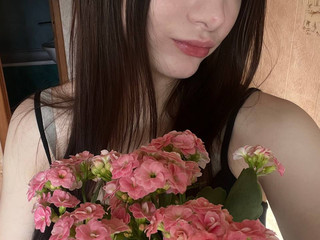 confidence looks good on me.