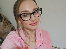 Vika350 Live Cam on BongaCams