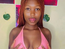 PattiLaBelle - BongaCams cam model profile and statistics