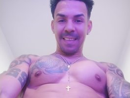 Musclesexyboy1