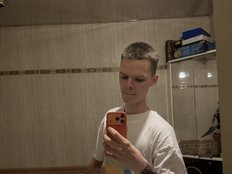 Edward70 Live Webcam on BongaCams