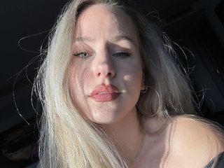 Live трансляция HayleeXX - Runet.cam