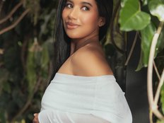 AriaSmid Live Webcam on BongaCams