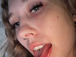 BongaCams profile picture for @cosmetics