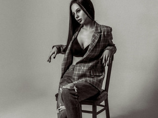 Kiss