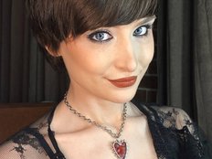 RebeGoldNoir Live Webcam on BongaCams