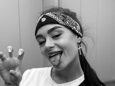 LunaDeLuxe666