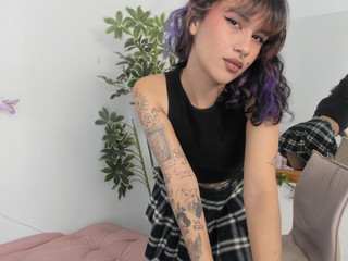 ♡(˃͈ ˂͈ )