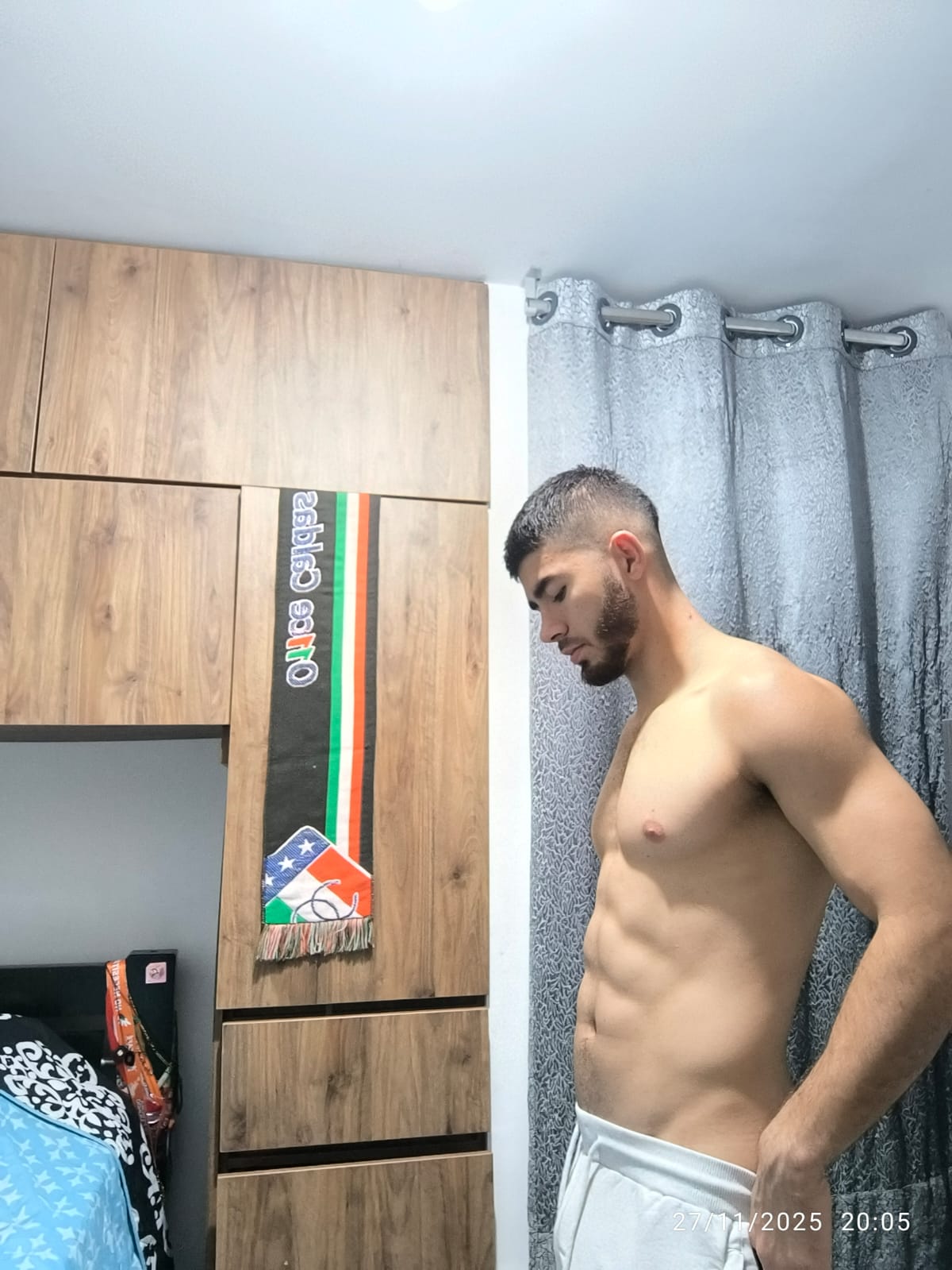 Hermes-friends Ulike that image: 1