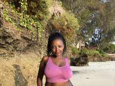 Ellabellaa Live Webcam on BongaCams