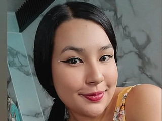 MUAHH