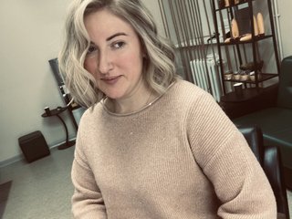 Live трансляция Xeniass - Runet.cam