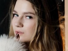 DorlaGagarin Live Webcam on BongaCams