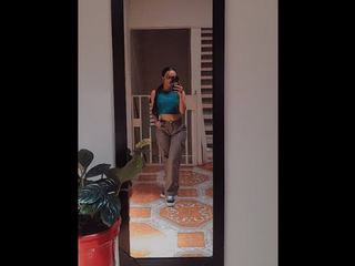 Do u like my outfit?