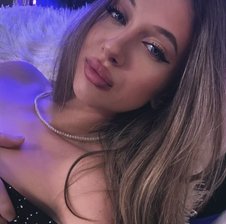 AlexiaPink