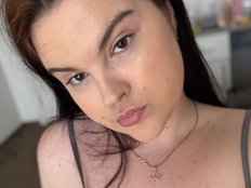 isabelfb Live Webcam on BongaCams