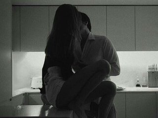 Live трансляция hiddenCrazySlut - hotxchat.com