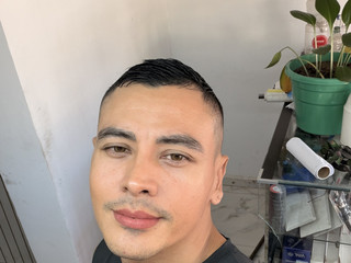 Hi