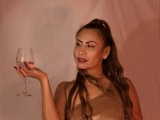 Rousemilf4u- private show