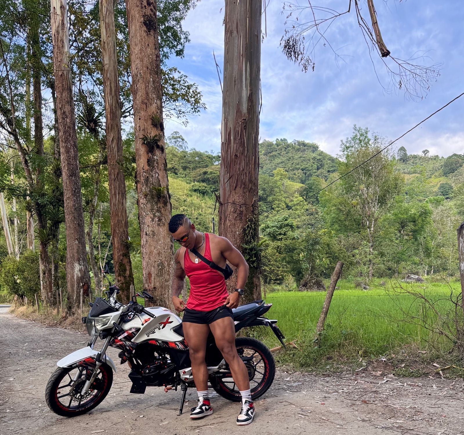 Adrianfriends Come on image: 1