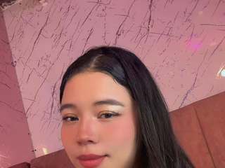 I am Ari!