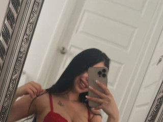 pretty red