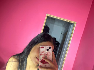 Too hot to ignore 🔥😈