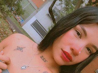 Sugar lips, naughty mind…