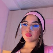 BellaBroocks