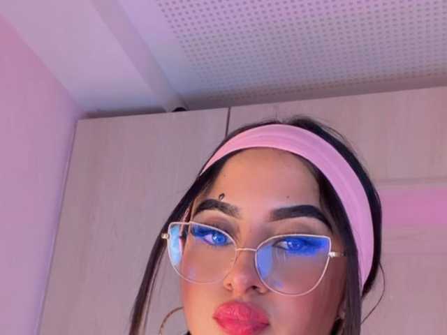 BellaBroocks