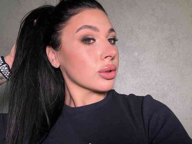 ArianaDark