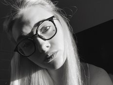 Lilpollii Live Webcam on BongaCams