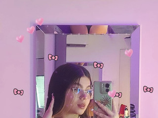 ℑ'𝔪 𝔶𝔬𝔲𝔯 𝔤𝔦𝔯𝔩.✨❤️