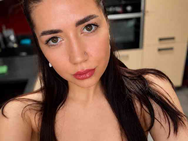 AnnaKiss-Prg