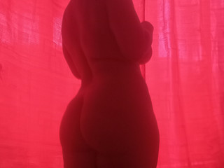 come to my room