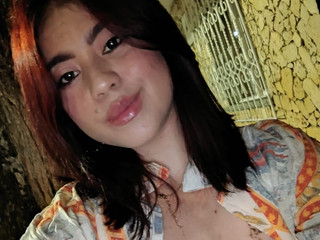 BEAUTIFUL GIRL