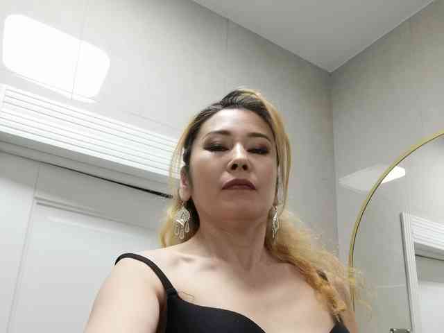 Aina888