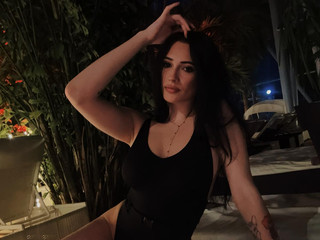 The Brunette Fantasy