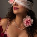 Luna-Naughty1