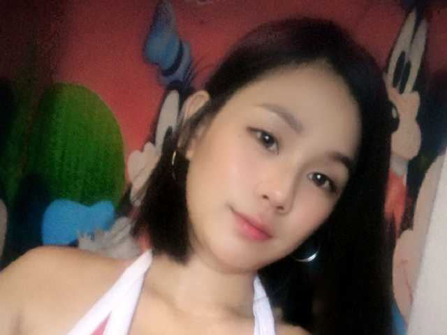 Asianhotyuks1