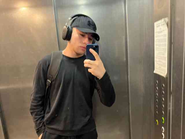 Albert77710