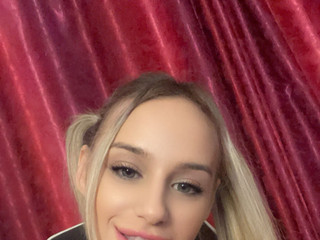 Hi i m new here