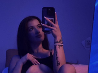 💕 Waifu Material 💕