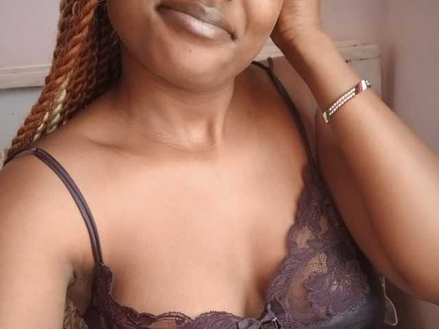 naughtygirll