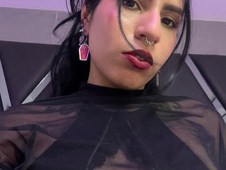 I want to play with my hands