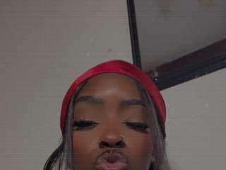 Nahomy27