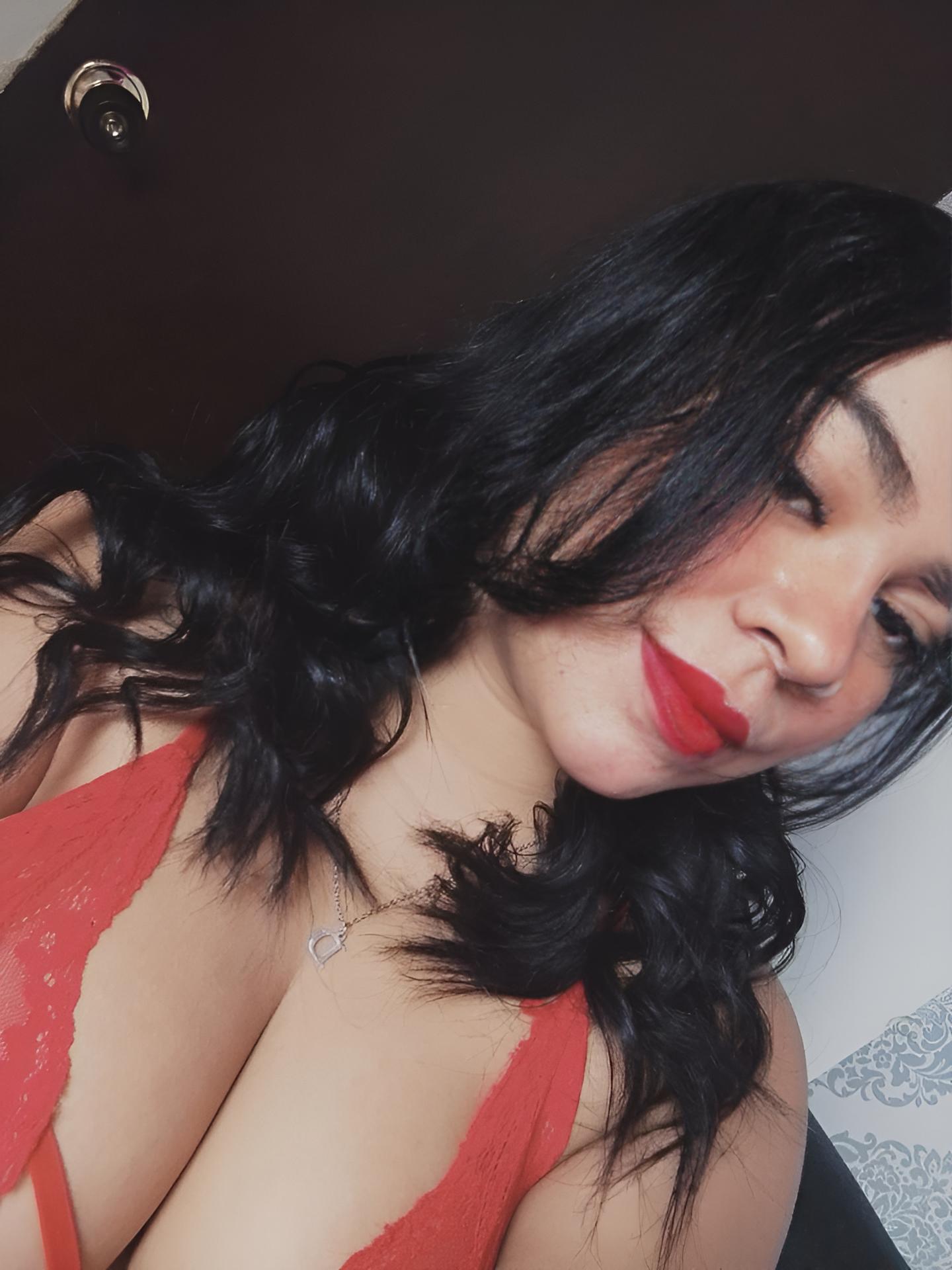 Emely18 sexy image: 1