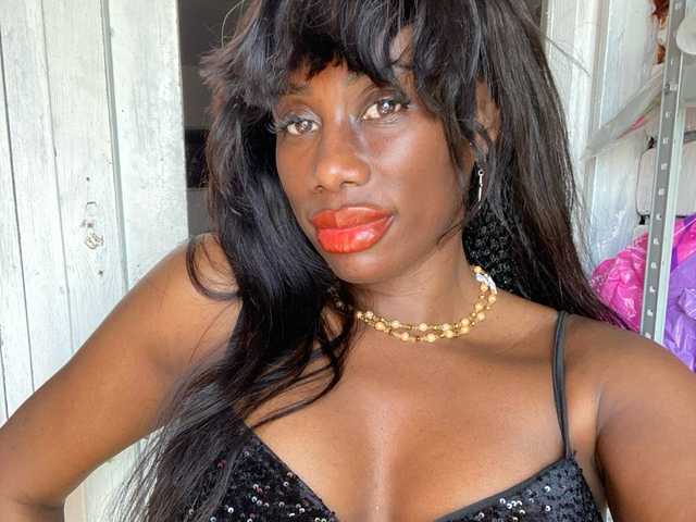 naomicampbi