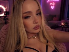 Queenkat66 Live Webcam on BongaCams